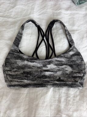 lululemon athletica Black & White Strappy Printed Sports Bra